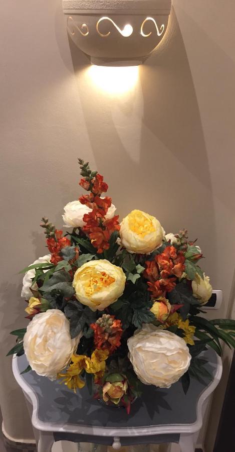 Domus Catone Apartment โรม ภายนอก รูปภาพ