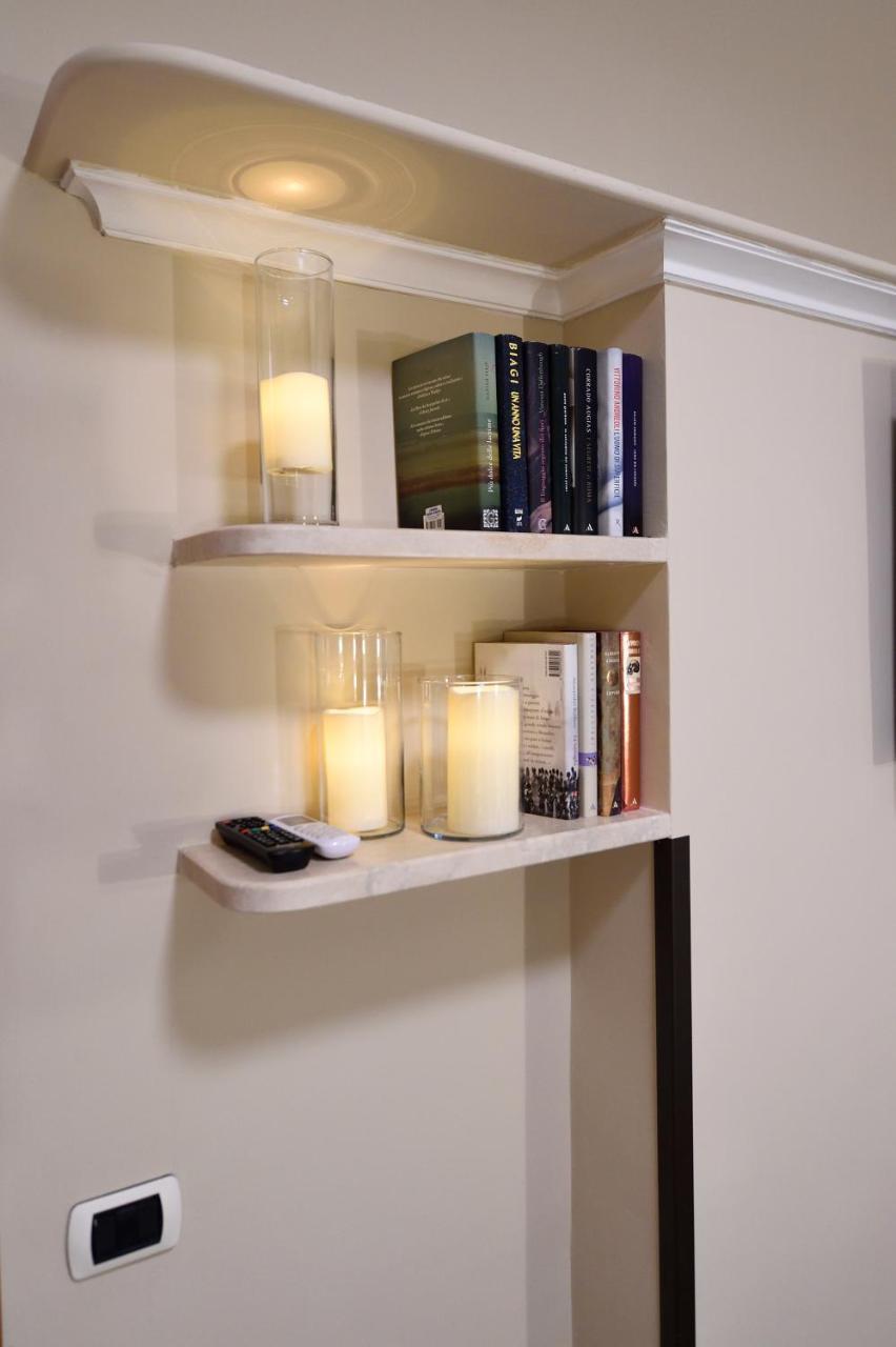Domus Catone Apartment โรม ภายนอก รูปภาพ