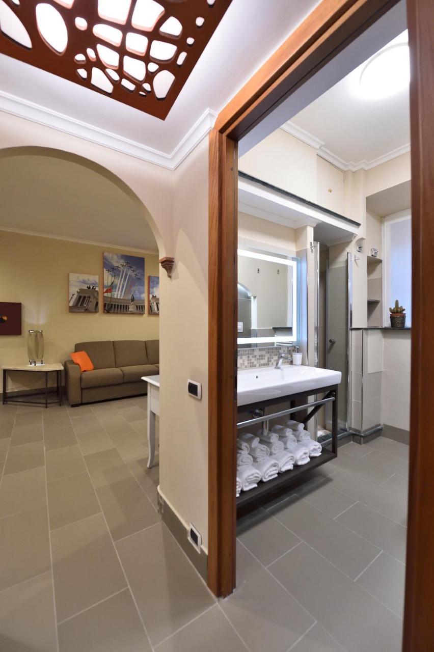 Domus Catone Apartment โรม ภายนอก รูปภาพ