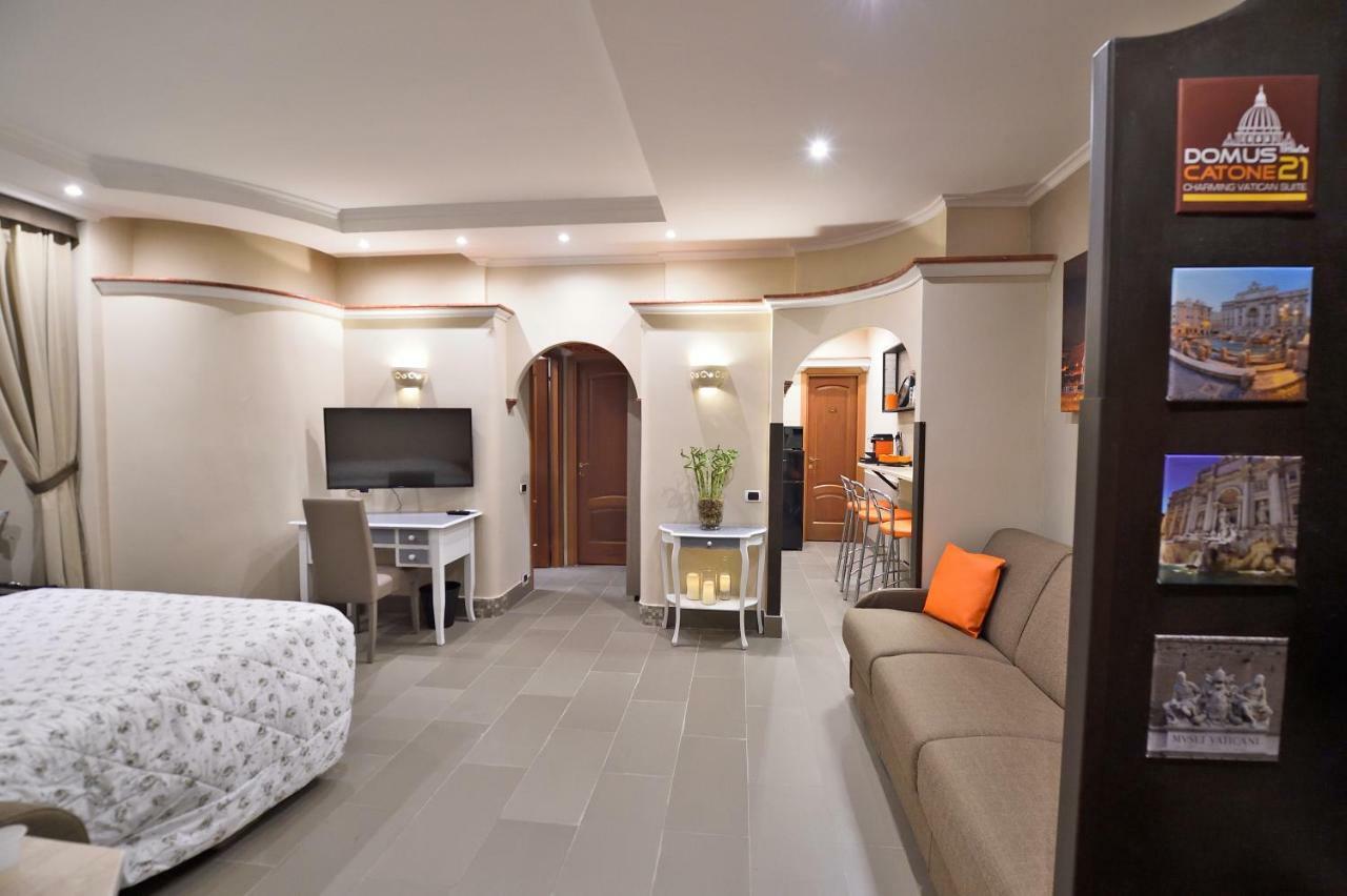 Domus Catone Apartment โรม ภายนอก รูปภาพ