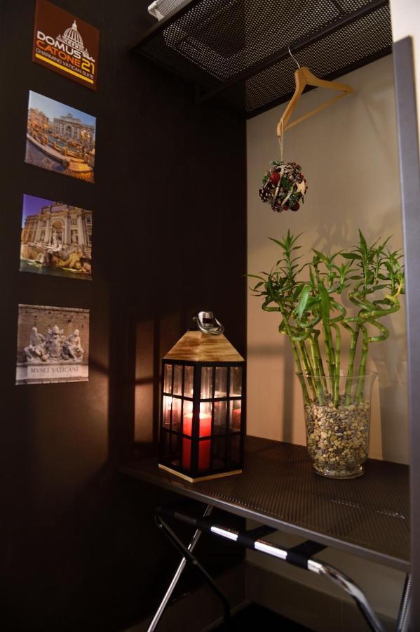 Domus Catone Apartment โรม ภายนอก รูปภาพ