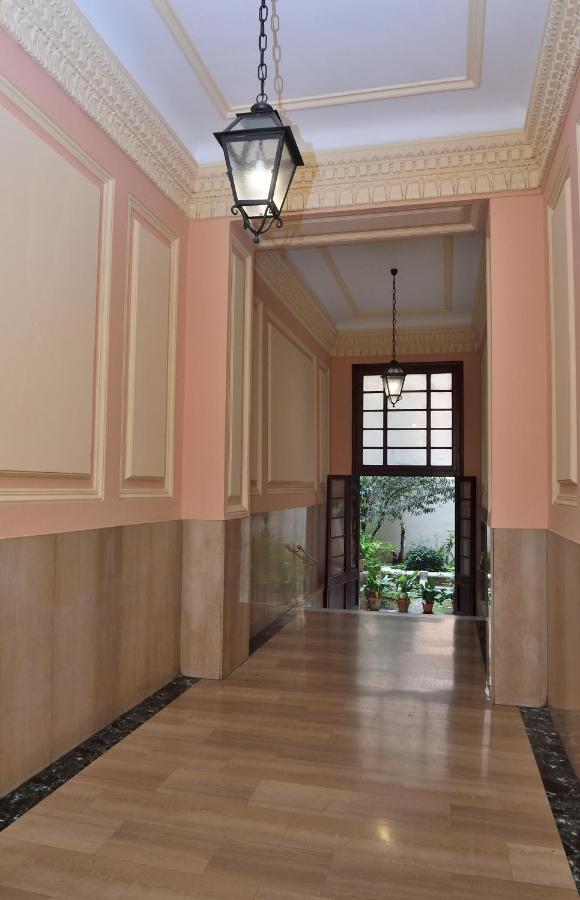 Domus Catone Apartment โรม ภายนอก รูปภาพ