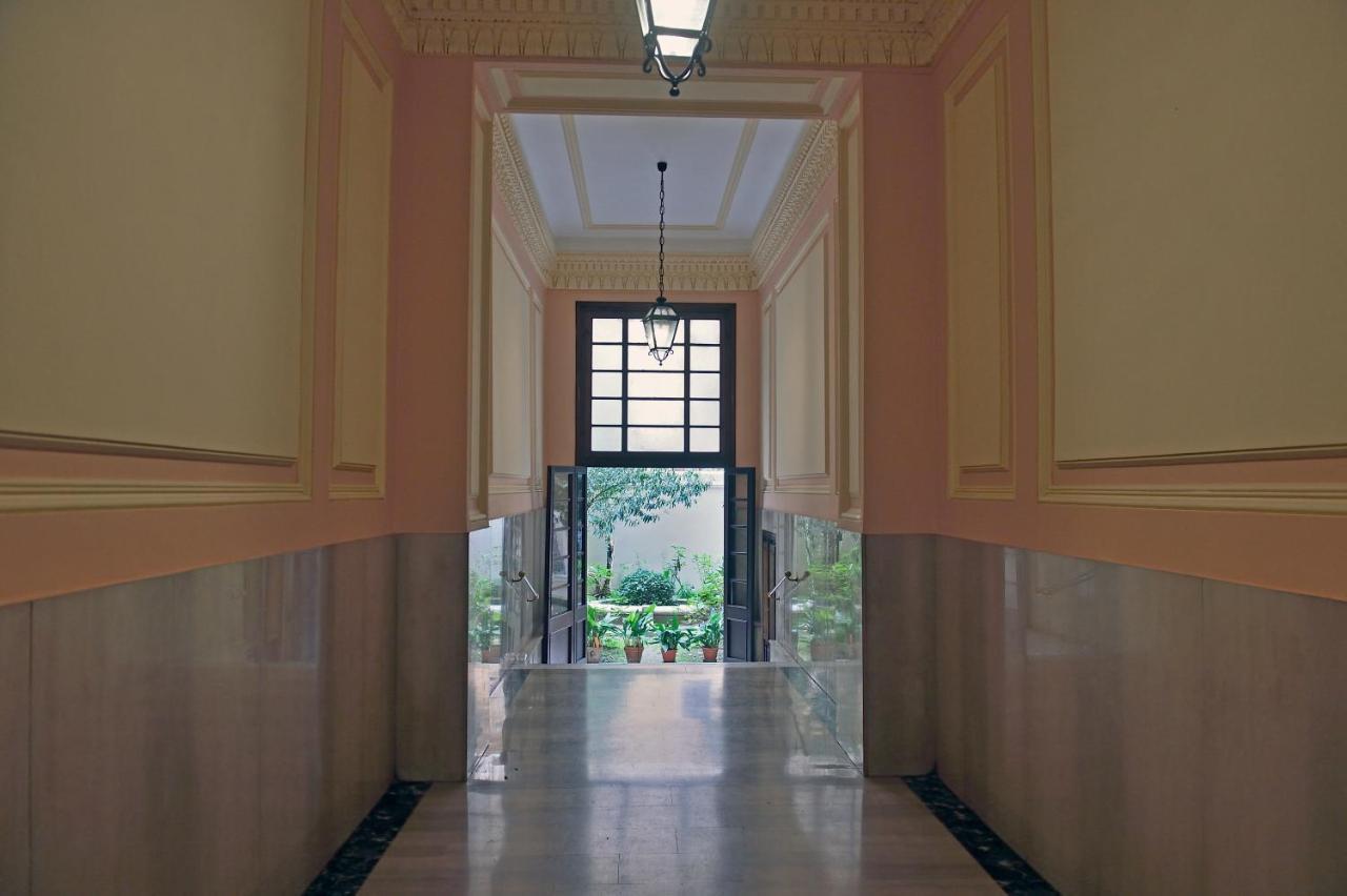 Domus Catone Apartment โรม ภายนอก รูปภาพ